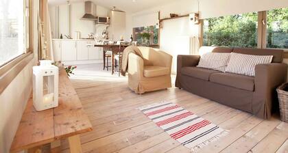 Cozy Cottage in Bergen With Terrace