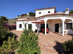 Comfort Villa, 5 Bedrooms | Exterior - Comfortable Luxury Villa With Private Swimming Pool (Arenas)