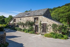 Exterior - Stunning Cottage in Tavistock With Private Terrace and Garden (Tavistock)