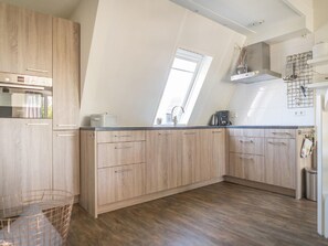 Comfort Apartment, 2 Bedrooms | Private kitchen