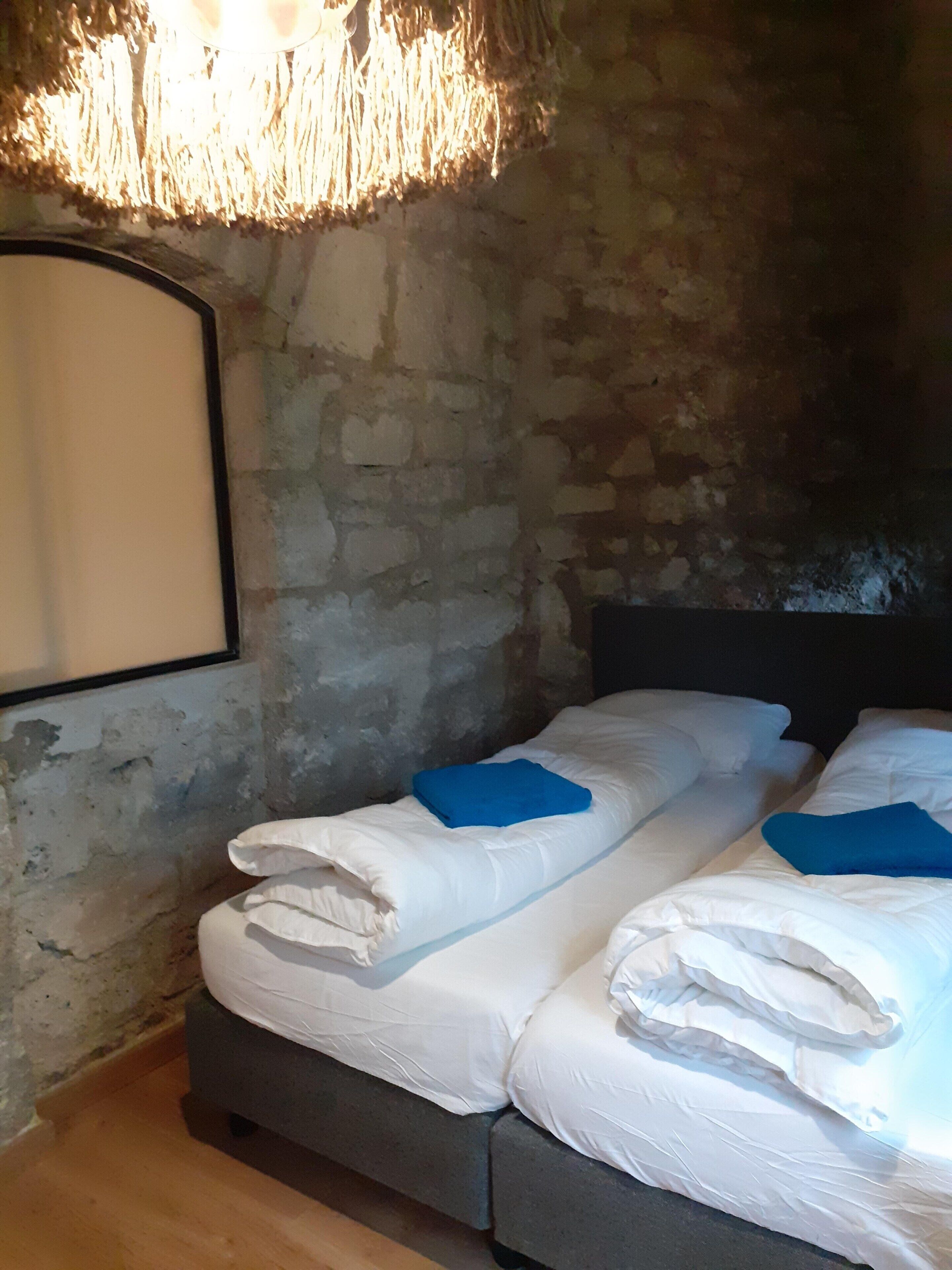 2 bedrooms, individually furnished, bed sheets