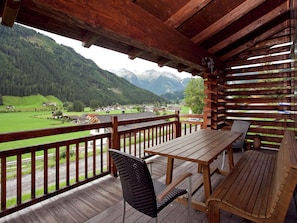 Elite-Chalet, 4 Schlafzimmer | Balkon