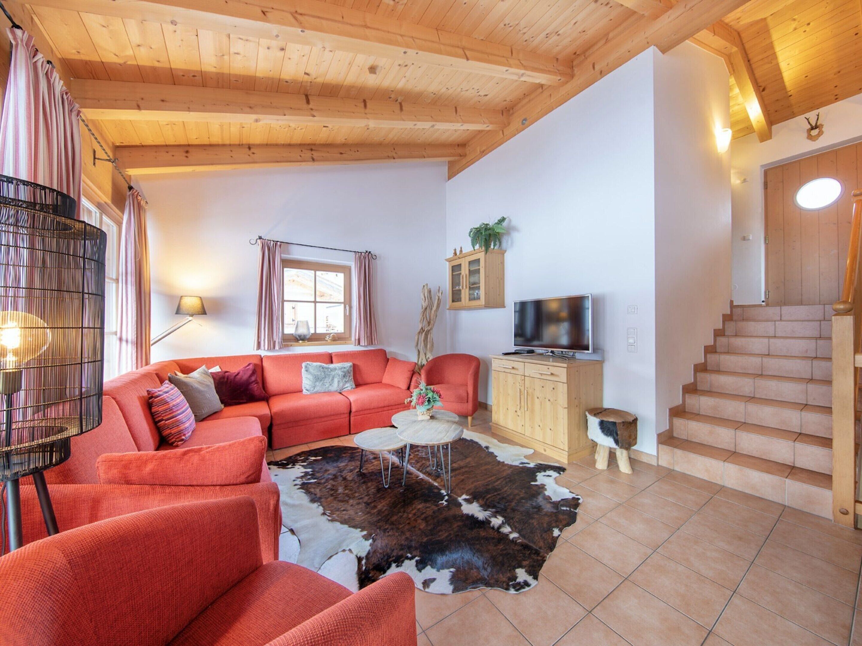 Deluxe-chalet, 4 makuuhuonetta | Olohuone | Takka, DVD-soitin