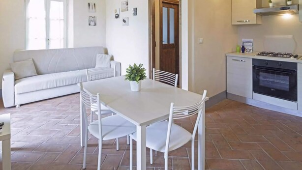 Unclassified image, 1 of 11, button - Apartment in Lerici With Garden (Lerici)
