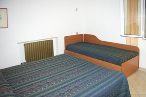 5 Schlafzimmer, individuell eingerichtet