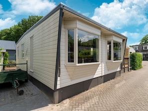 Classic House, 2 Bedrooms | Exterior - Charming Holiday Home in Kaatsheuvel Near Efteling (Kaatsheuvel)