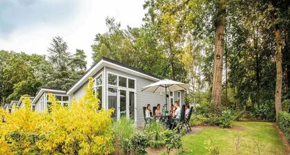 Comfortable Chalet With Dishwasher, Within De Veluwe