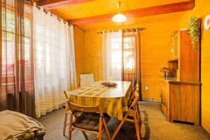 Comfort House, 4 Bedrooms | Dining - Modern Holiday Home in Cerny Dul With Private Garden (Cerny Dul)