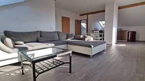 Classic Apartment, 2 Bedrooms | Living room - Lovely Apartment in Rerik Near Baltic Sea Beach (Rerik)