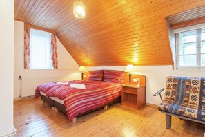 Casa clássico, 3 quartos | 4 quartos, individualmente mobiliados, roupa de cama