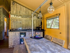 Dining - Cozy Holiday Home With a Garden, Near Zwolle (Dalfsen)