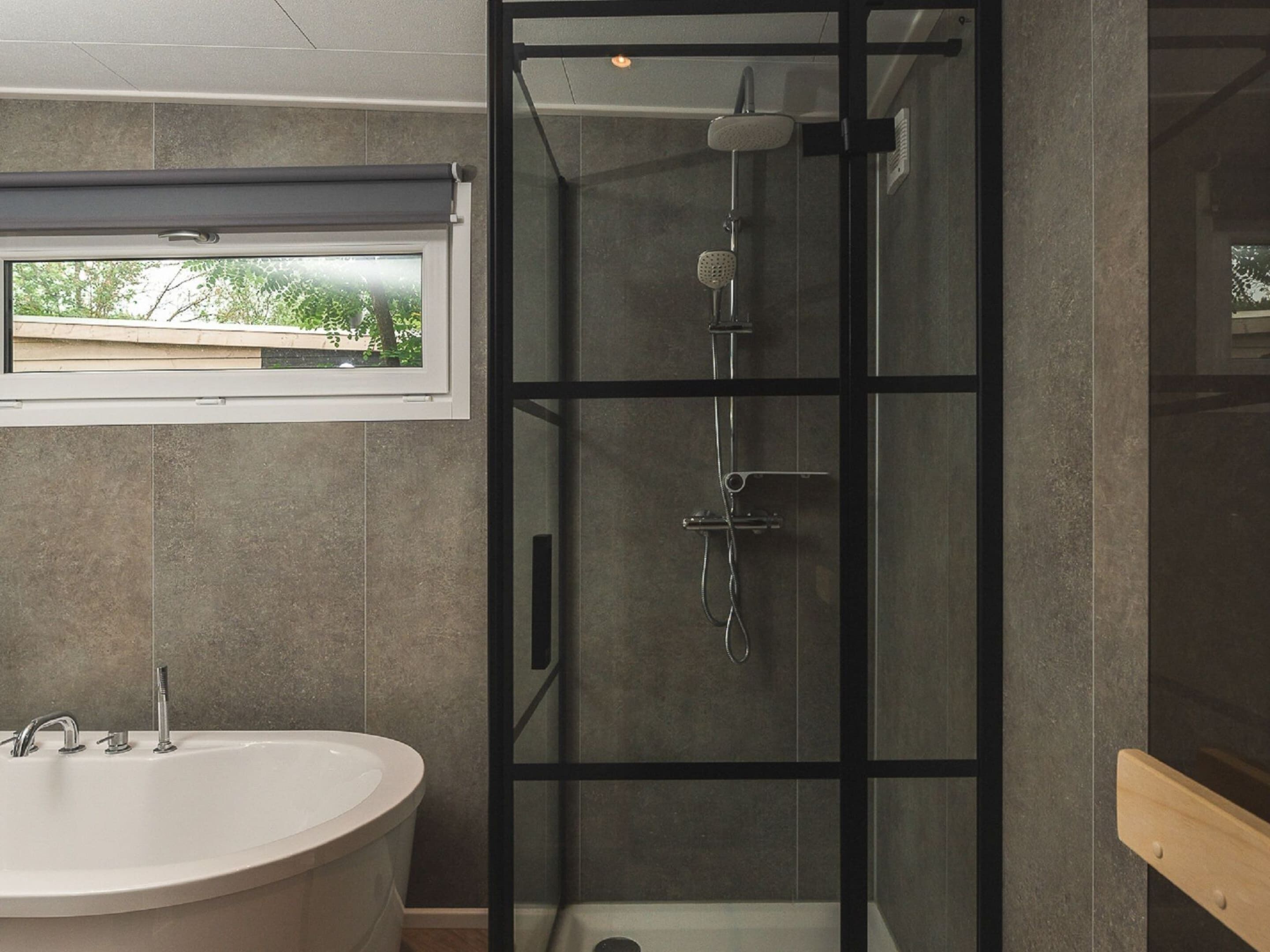 Deluxe Cottage, 1 Bedroom | Bathroom | Bathtub