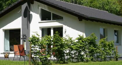 Detached Bungalow With Dishwasher, in a Green Area