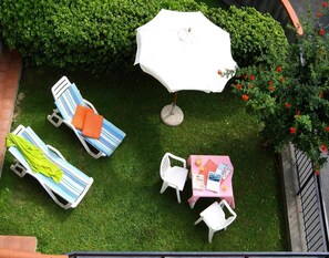 Classic Apartment, 2 Bedrooms | Garden