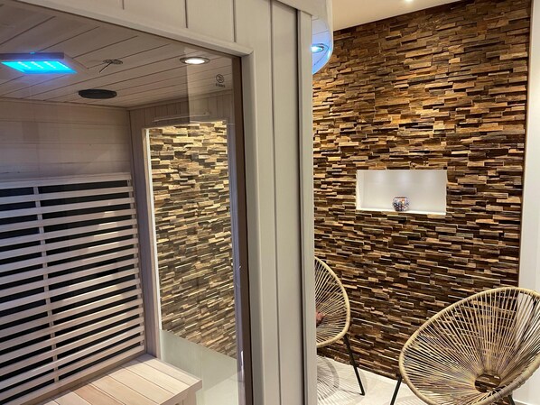 Maison classique, 6 chambres | Soins de spa