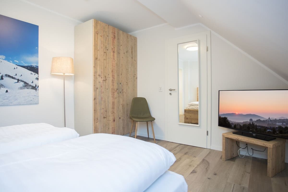 클래식 아파트, 침실 2개 | 2 개의 침실, 침대 시트