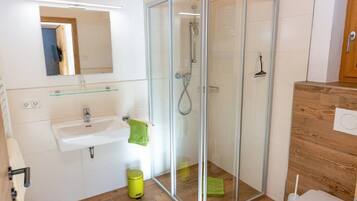 Kamar mandi | Shower