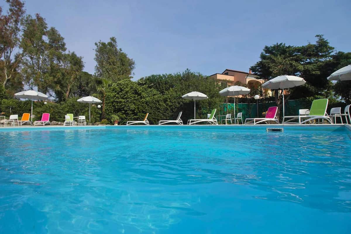 Classic Apartment, 2 Bedrooms | Pool