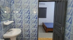 Towels, soap, shampoo, toilet paper