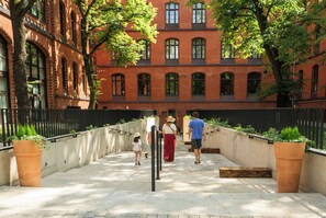 Sundeck - ARCHE KLASZTOR WROCŁAW (Wroclaw)