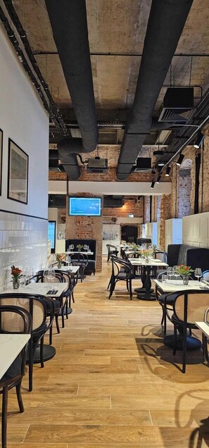 Restaurant - ARCHE KLASZTOR WROCŁAW (Wroclaw)