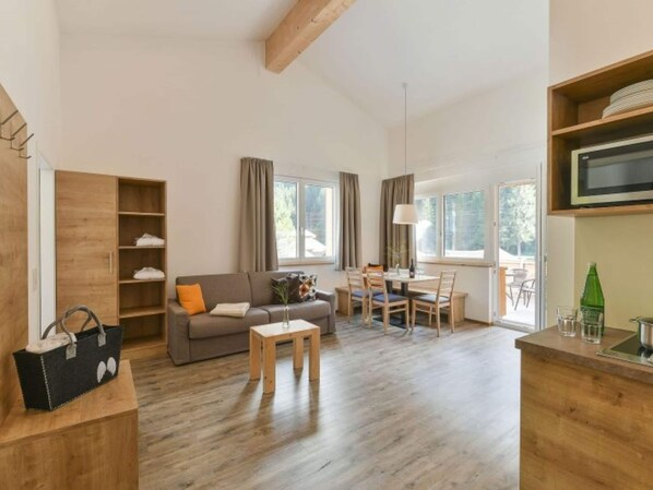 Living room - Majestic Apartment in Klosterle With Sauna on the Arlberg Met Terras (Klösterle am Arlberg)