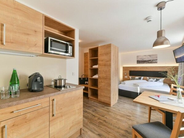 Classic Apartment, 1 Bedroom | Private kitchen | Fridge, microwave, dishwasher, coffee/tea maker - Majestic Apartment in Klosterle With Sauna on the Arlberg Met Terras (Klösterle am Arlberg)