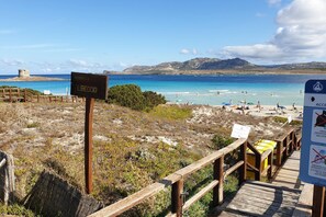 Classic Apartment, 3 Bedrooms | Water view