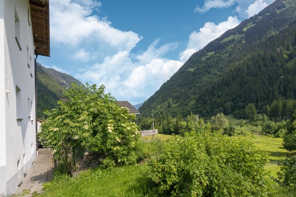 Classic House, Multiple Bedrooms | View from property