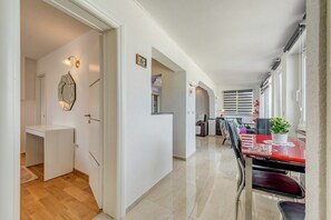 Classic-Apartment, 2 Schlafzimmer | Speisen