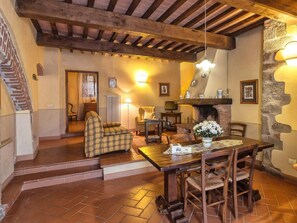 Classic House, 2 Bedrooms | Dining - Attractive Apartment in Typical Tuscan Style (Figline e Incisa Valdarno)