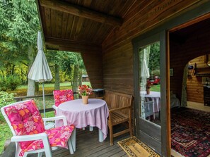 Balcony - Cozy Holiday Home on a Horse Farm in the Luneburg Heath (Eschede)