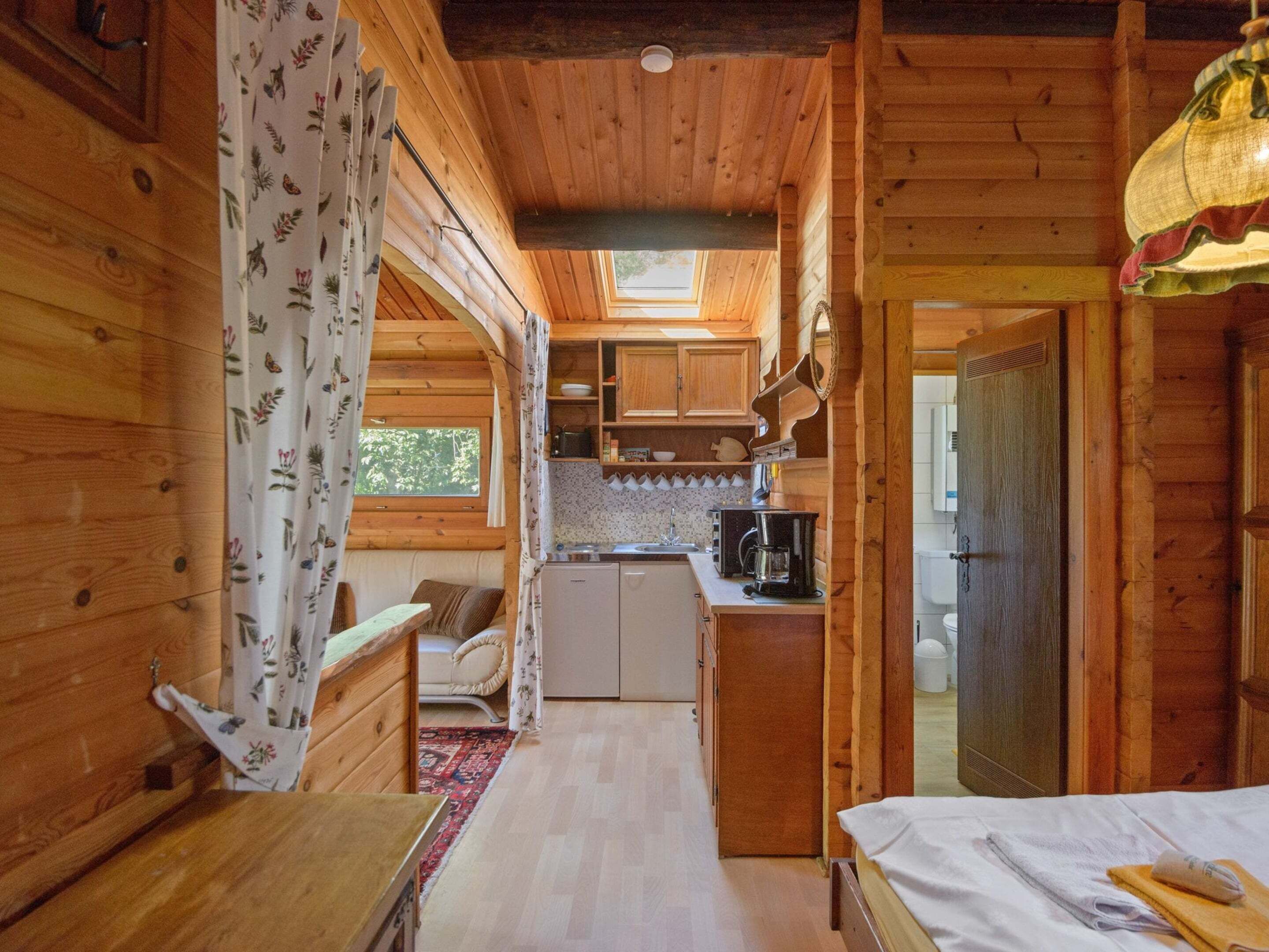 Fridge, coffee/tea maker, electric kettle, toaster