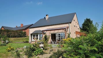 Classic House, 5 Bedrooms | Exterior