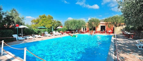 Classic Apartment, 1 Bedroom | Pool | Outdoor pool