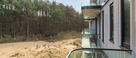 Classic Apartment, 2 Bedrooms | Balcony
