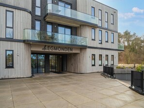 Classic Apartment, 2 Bedrooms | Exterior