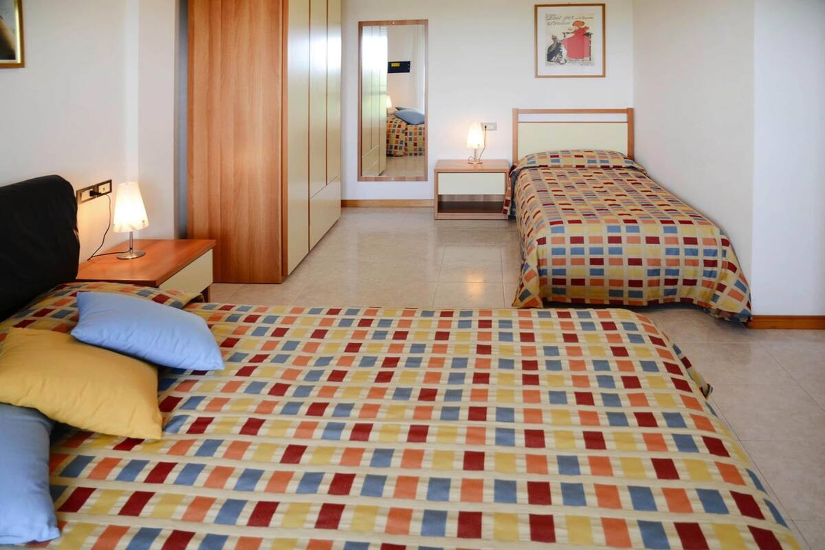 3 chambres, ameublement personnalisé