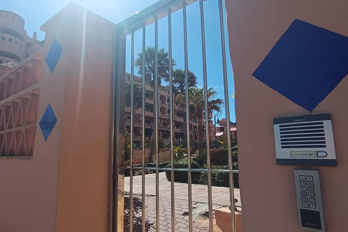 Deluxe Apartment, 2 Bedrooms | Reception