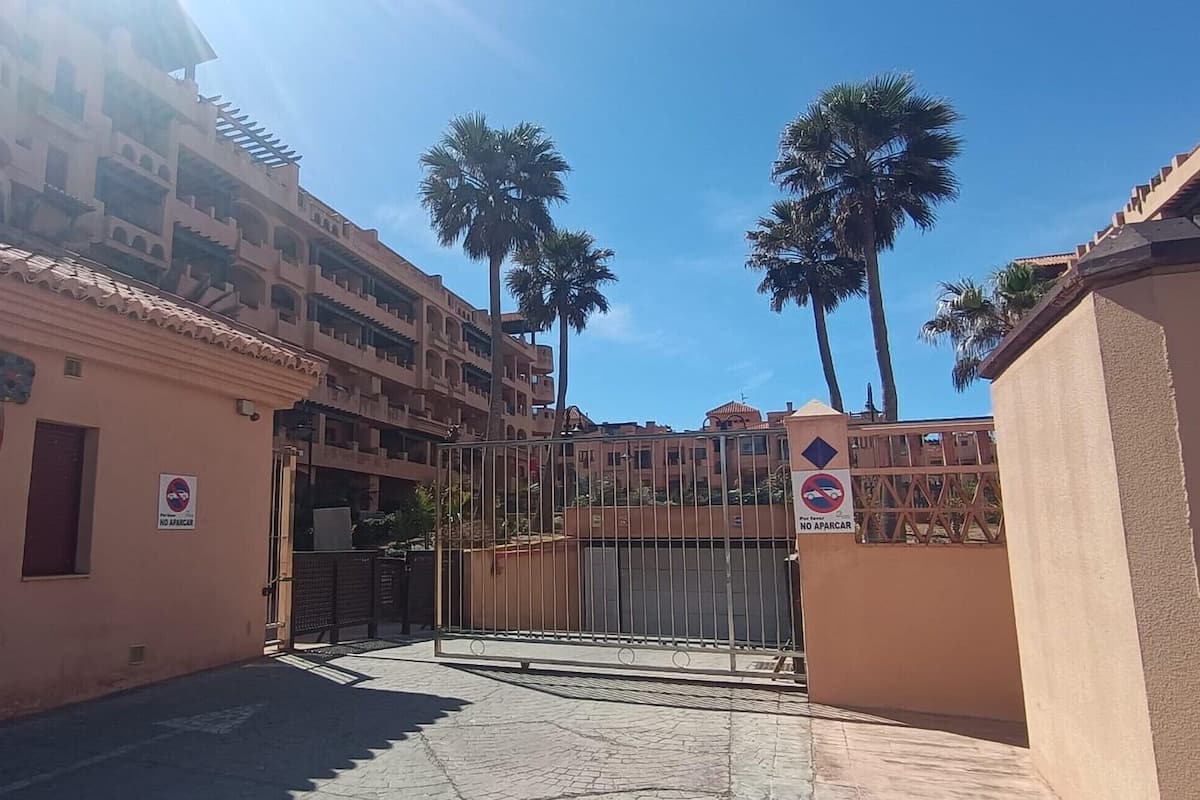 Comfort Apartment, 3 Bedrooms | Reception