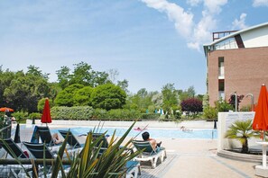 Classic Apartment, 3 Bedrooms | Pool | Outdoor pool