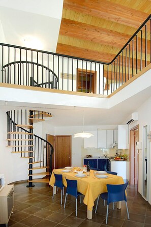 Departamento Confort, 2 habitaciones | Sala de estar