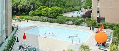 Appartement Confort, 2 chambres | Piscine | Piscine extérieure