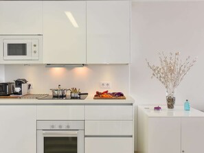 Classic-Apartment, 2 Schlafzimmer | Eigene Küche | Kühlschrank, Mikrowelle, Ofen, Geschirrspüler