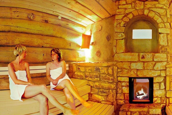 Comfort House, 3 Bedrooms | Sauna