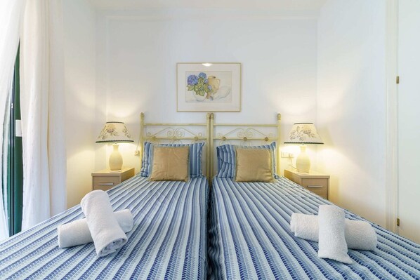 6 makuuhuonetta, yksilöllisesti kalustettu