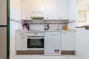 Fridge, microwave, coffee/tea maker, electric kettle