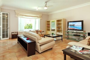 經典獨棟房屋, 4 間臥室 | 客廳 |  DVD 播放機、iPod 底座