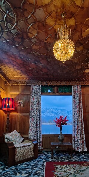 Reception - Kings Houseboats (Srinagar)