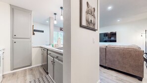 Interior - Jacksons Alpine Retreat For 4 (Mammoth Lakes)